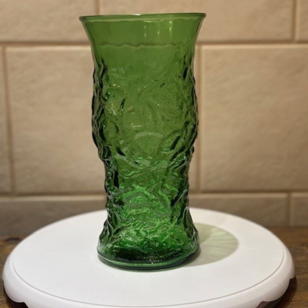 Vintage E.O. Brody Co. emerald green crinkle glass vase 1960/70s USA 9.5"